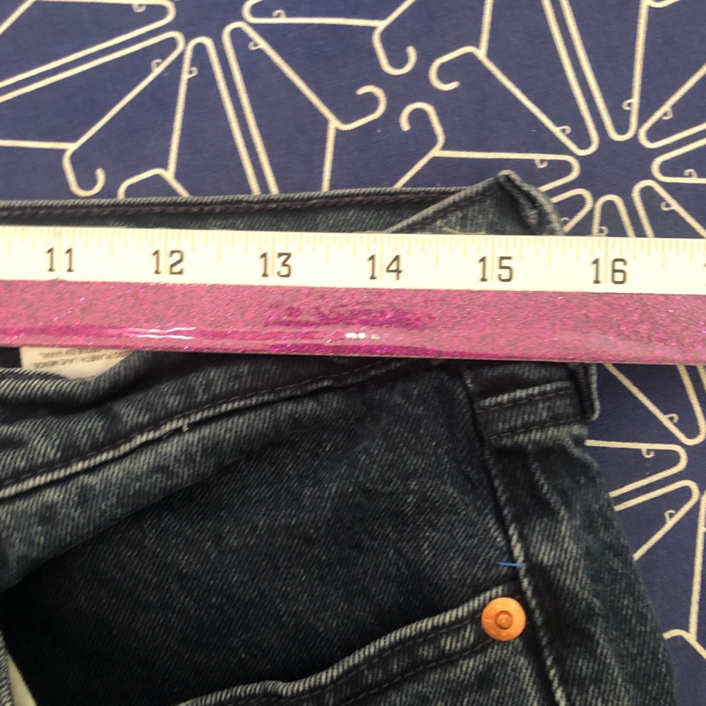 R19 Levi’s wedgie Icon fit high rise button fly jeans size 31 black & blue - Picture 12 of 13